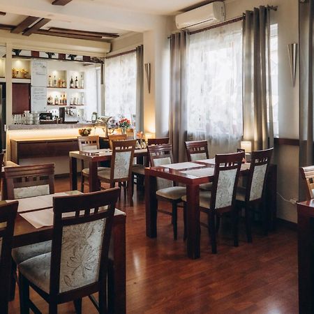 Hotel-24 Płock Eksteriør billede