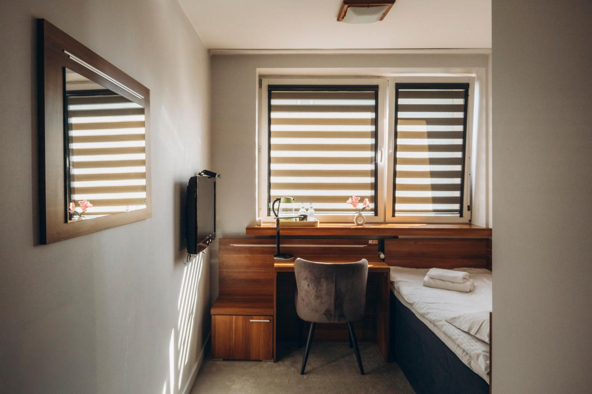 Hotel-24 Płock Eksteriør billede