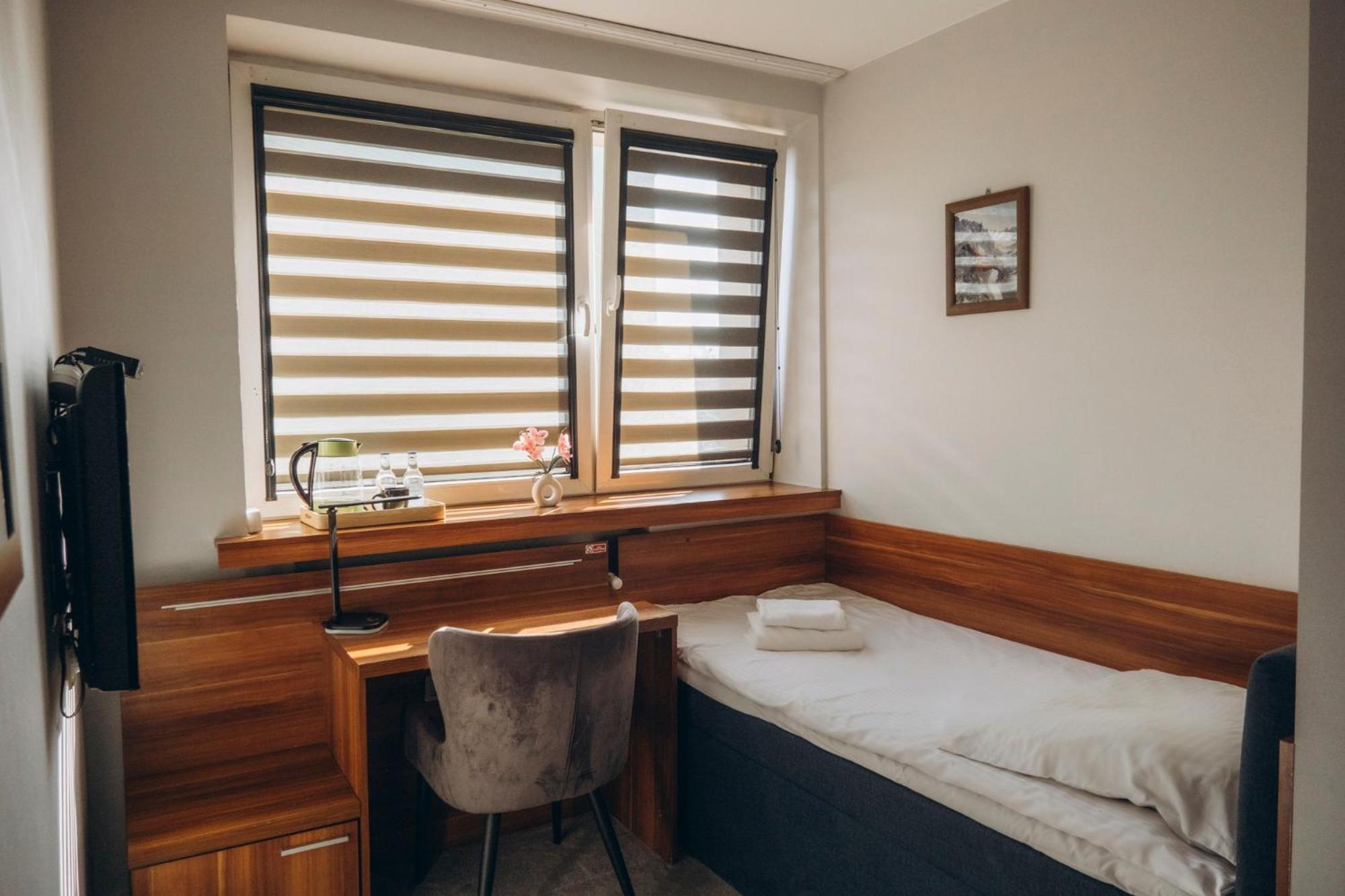 Hotel-24 Płock Eksteriør billede