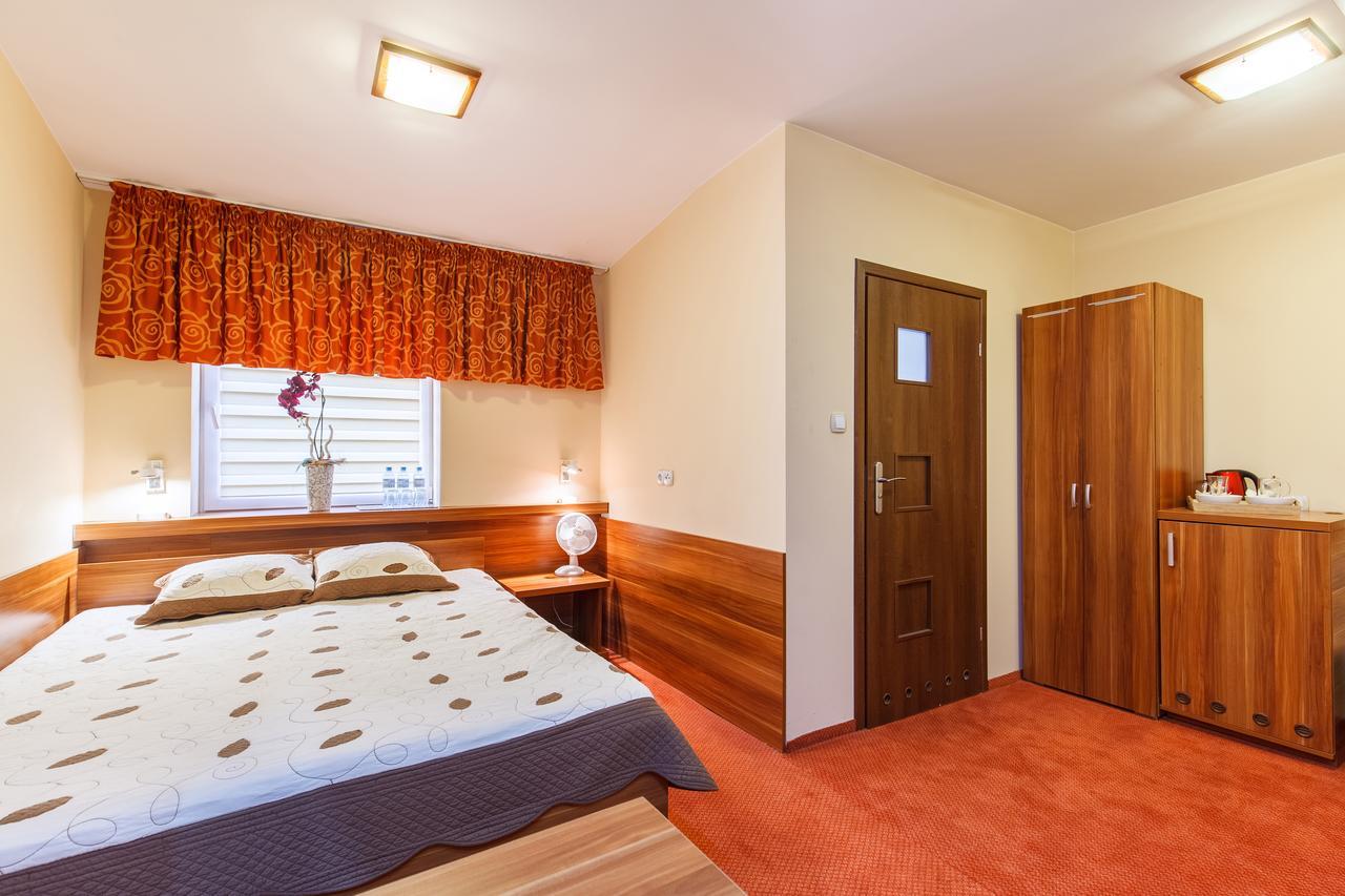 Hotel-24 Płock Eksteriør billede